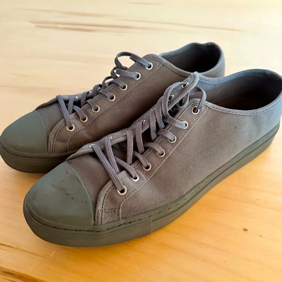 Men’s Nothing New Low Top Sneakers - Size 11.5 - Picture 1 of 5